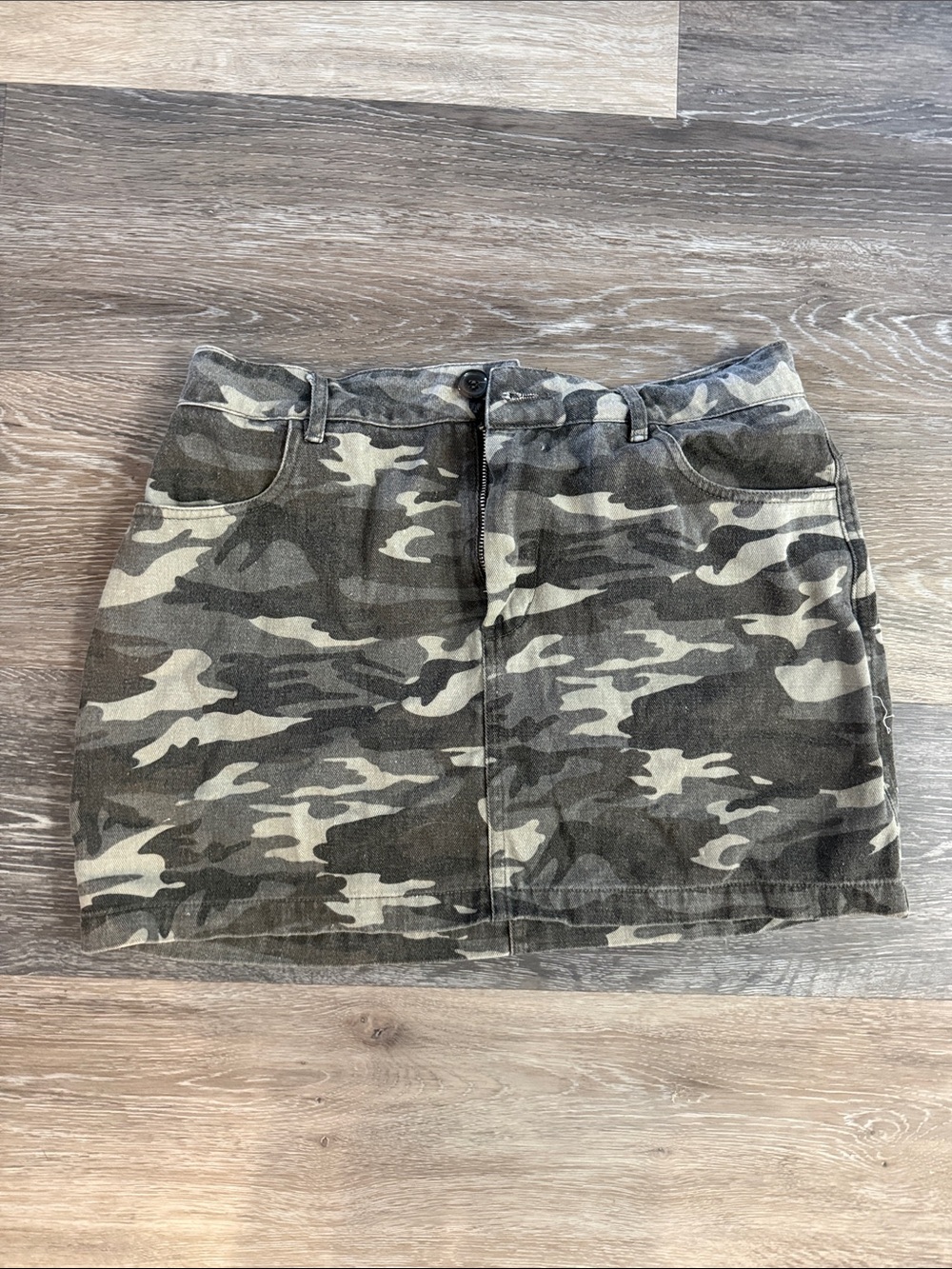 Wild Honey Camo Mini Skirt - Olive & Khaki